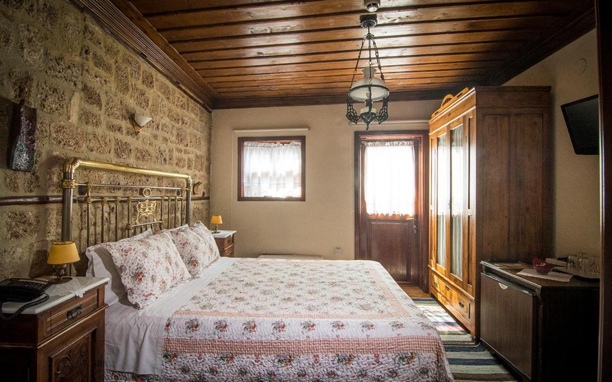 Hagiati Hotel Edesa
