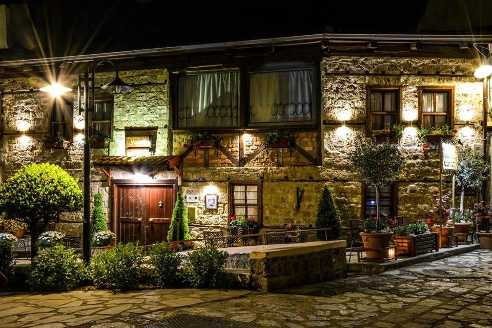 Hagiati Hotel Edesa